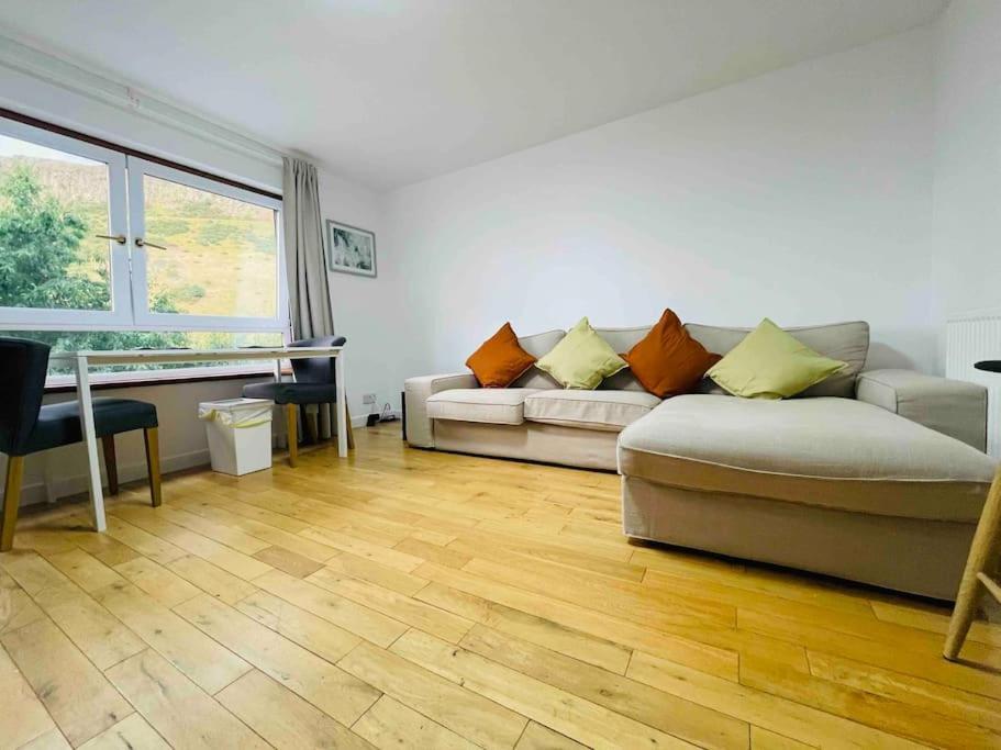 Lovely Duplex Apartment In Edinburgh City Centre Zewnętrze zdjęcie